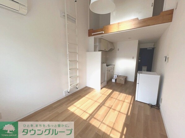 SURFHOUSEの物件内観写真